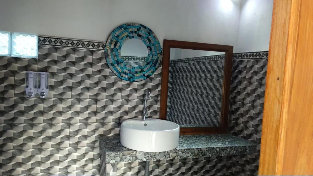 Vina Bungalow Toyapakeh Zewnętrze zdjęcie