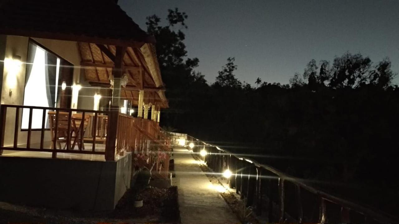 Vina Bungalow Toyapakeh Zewnętrze zdjęcie